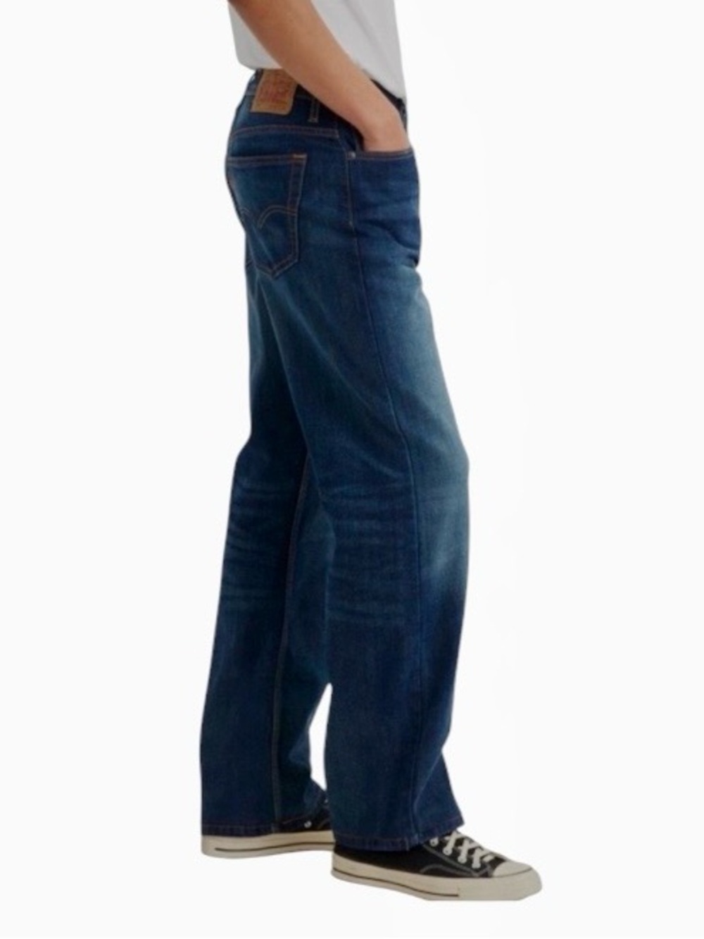 Levi's Loose Straight 569 Dark Blue Slightly Dustressed Denim Jeans
W36 L 30